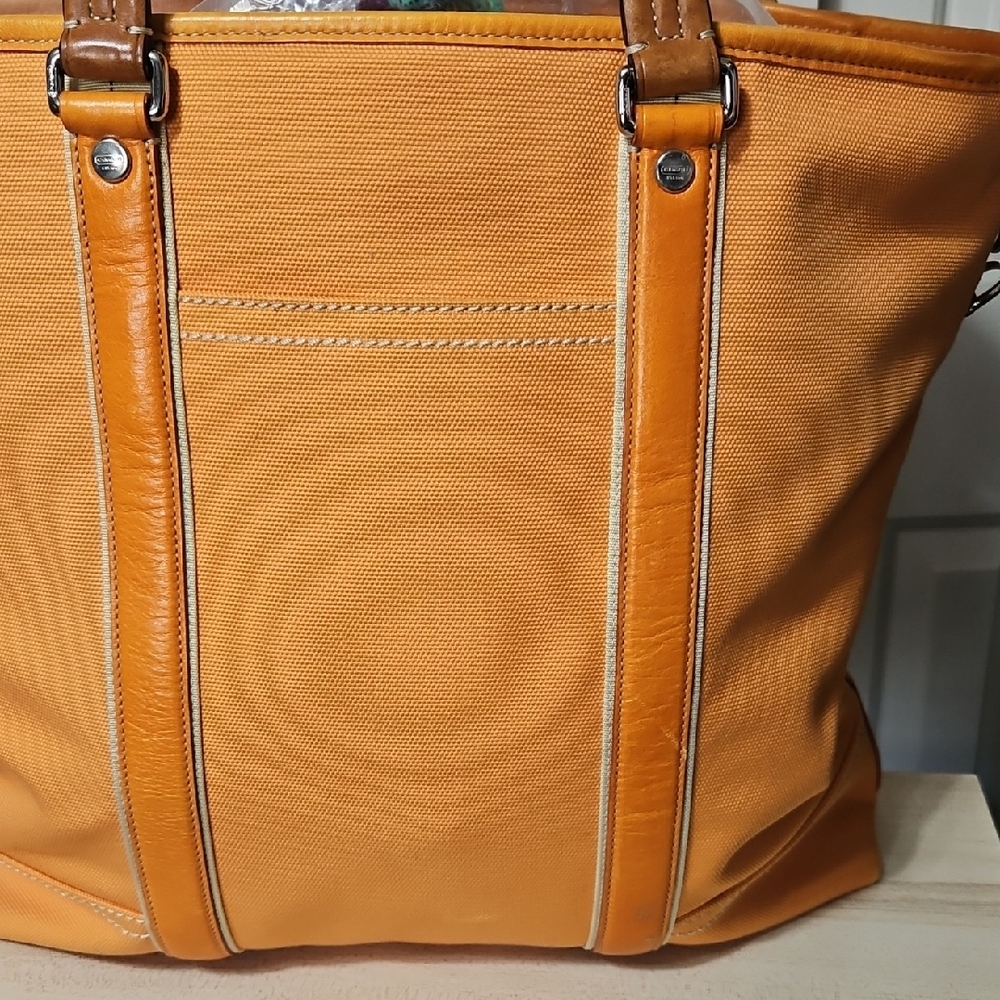 COACH EUC Orange Travel Tote Bag with Coach Scarf - Picture 4 of 16
